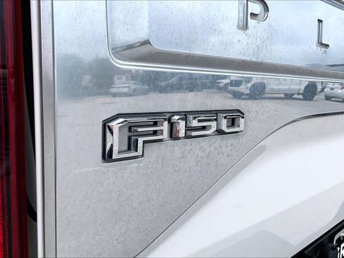 Used 2015 Ford F150 Platinum w/ Equipment Group 701A Luxury RWD image 10