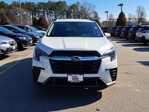 Certified 2024 Subaru Ascent Premium w/ Convenience Package image 3