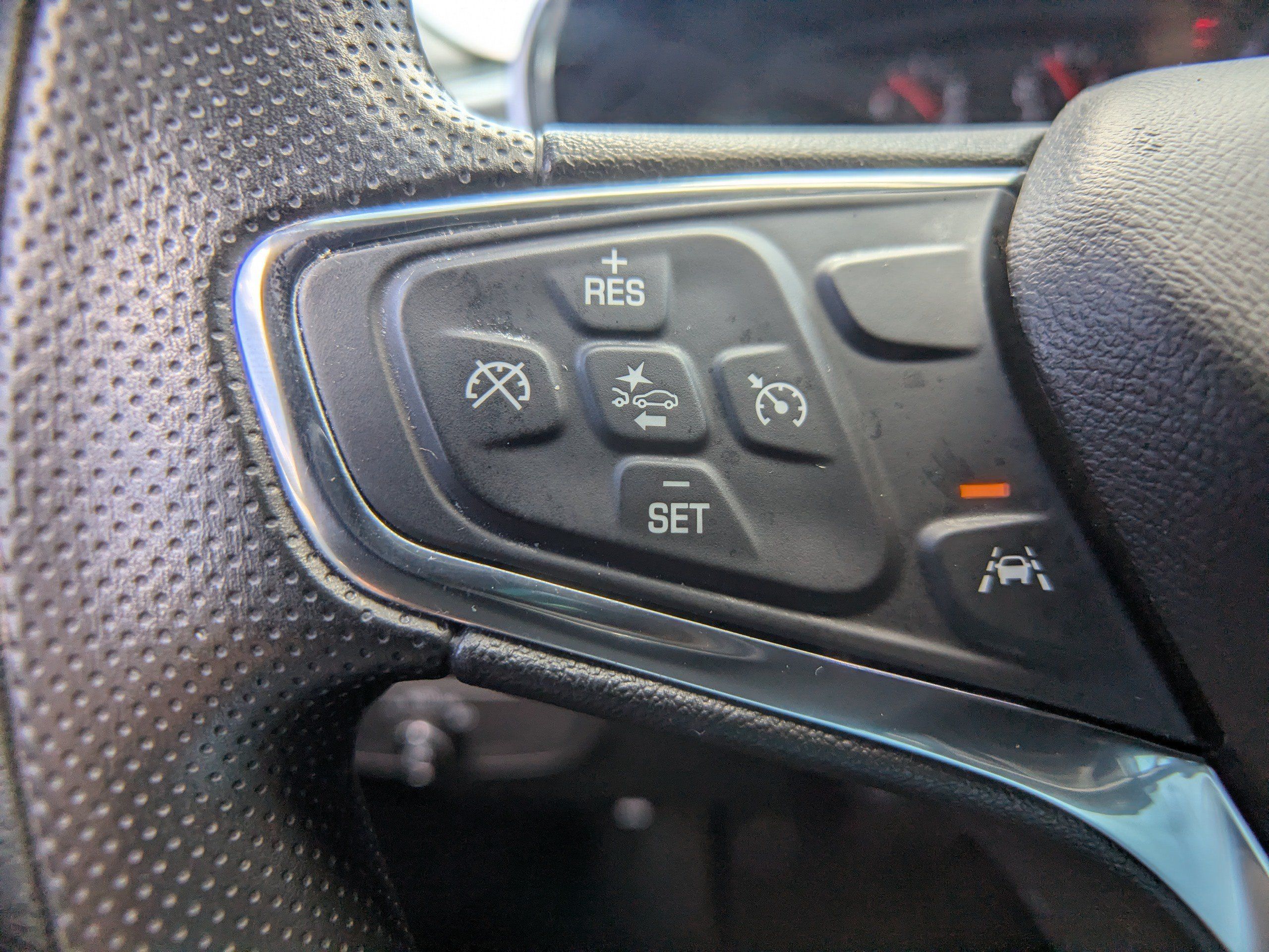 Certified 2021 Chevrolet Equinox LS FWD image 23