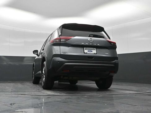 Used 2021 Nissan Rogue S image 23