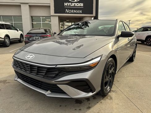 New 2026 Hyundai Elantra Sport image 1