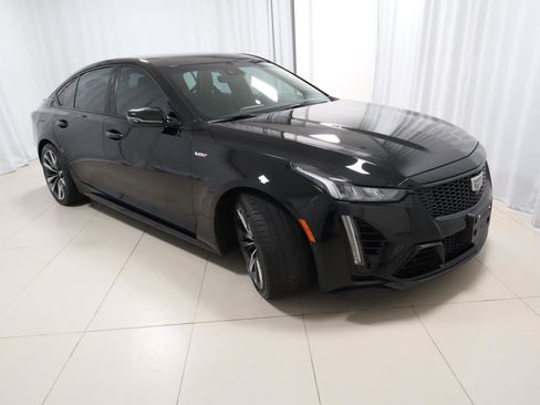 Used 2022 Cadillac CT5 V Blackwing w/ Parking Package RWD image 7