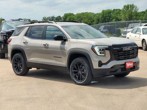 New 2026 GMC Terrain Elevation w/ Elevation Premium Package FWD image 2