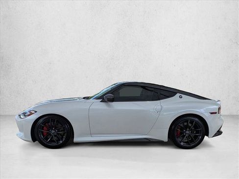 Used 2024 Nissan Z Performance w/ Floor Mat Package RWD image 9