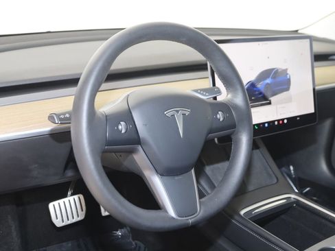 Used 2022 Tesla Model 3 Performance image 6
