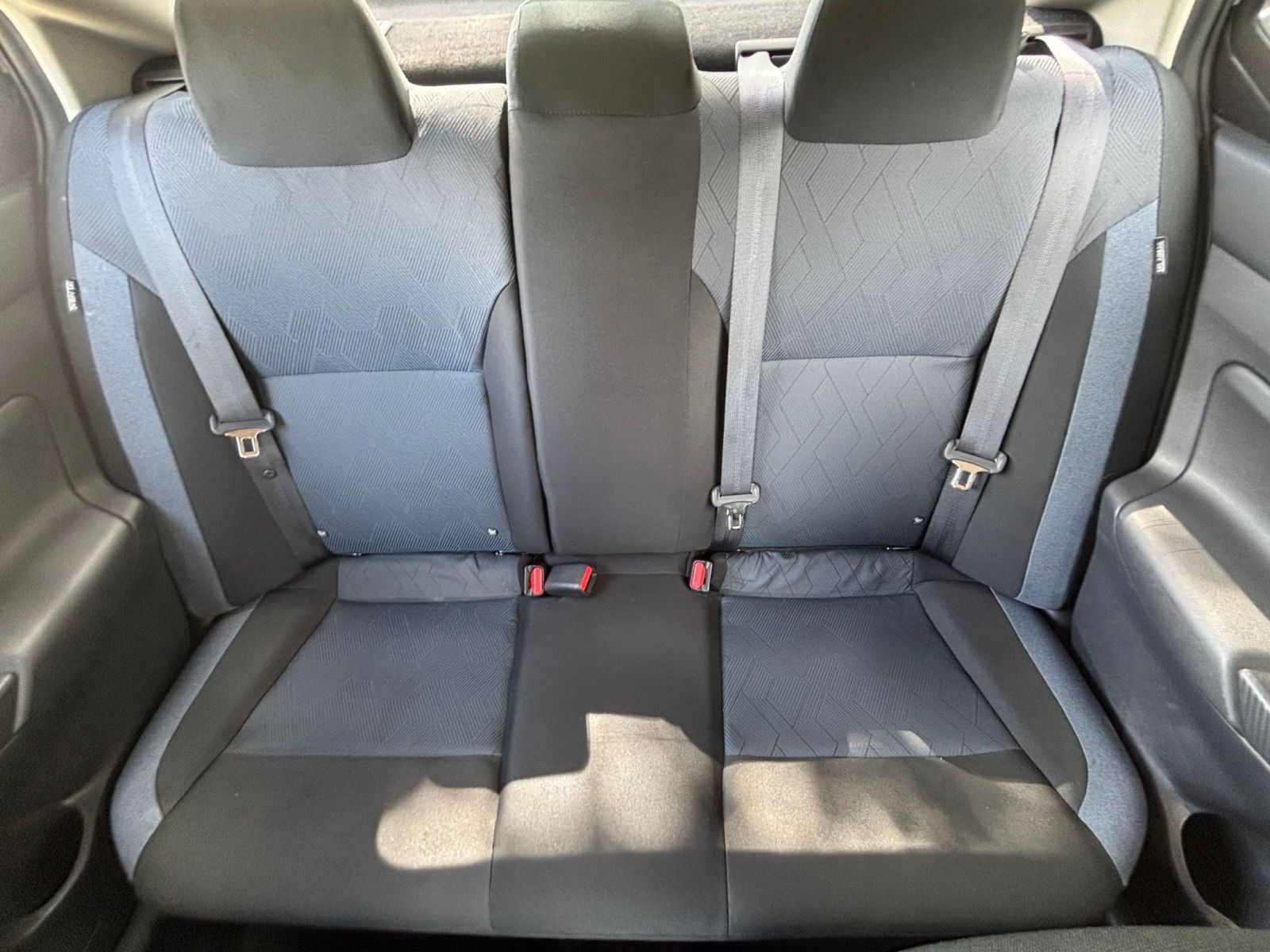 Used 2025 Nissan Versa SV FWD image 35