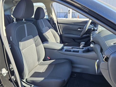 New 2025 Nissan Sentra SV image 13