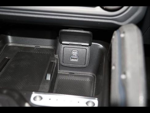 New 2025 Ford Bronco Badlands image 27