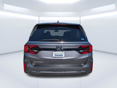 New 2026 Honda Odyssey EX-L image 5