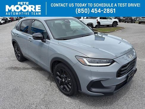 Used 2025 Honda HR-V Sport image 1