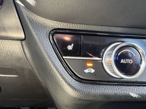 Used 2025 Honda HR-V EX-L image 28