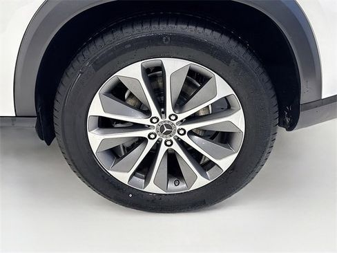 Certified 2020 Mercedes-Benz GLE 350 4MATIC image 33