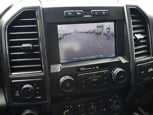 Used 2019 Ford F150 XLT w/ Equipment Group 302A Luxury image 17