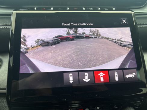 New 2025 Jeep Grand Cherokee L Limited w/ Luxury Tech Group II image 33