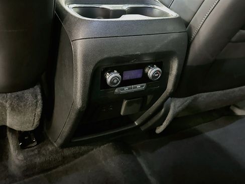 Used 2024 GMC Acadia Elevation AWD/4WD image 28