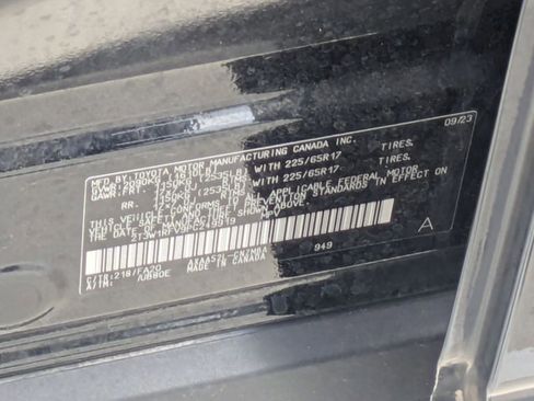 Used 2023 Toyota RAV4 XLE w/ Convenience Package FWD image 16