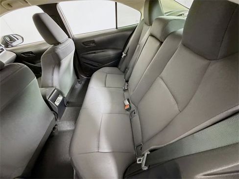 Certified 2025 Toyota Corolla LE image 9