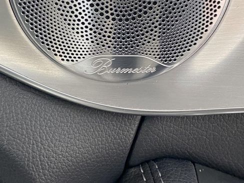 Used 2018 Mercedes-Benz C 300 4MATIC Sedan image 10