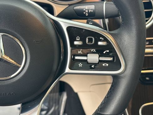 Used 2022 Mercedes-Benz GLC 300 4MATIC image 15