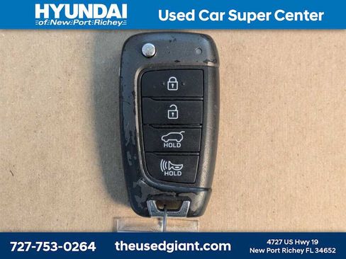 Used 2019 Hyundai Santa Fe SE w/ Cargo Package image 32