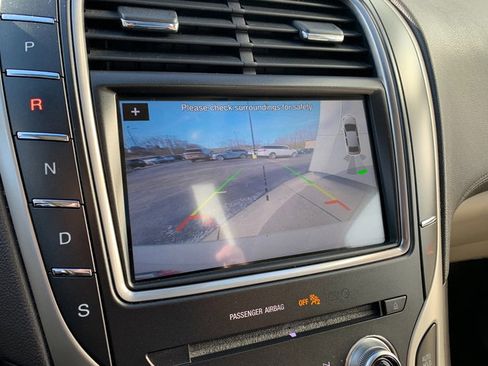 Used 2018 Lincoln MKX Reserve w/ Lincoln MKX Climate Package image 25