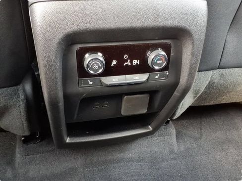 Used 2025 Chevrolet Traverse RS w/ LPO, Floor Liner Package FWD image 17