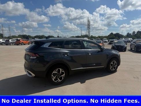 Used 2024 Kia Sportage LX FWD image 3