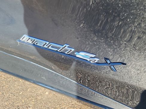 Used 2022 Ford Mustang Mach-E Premium image 9