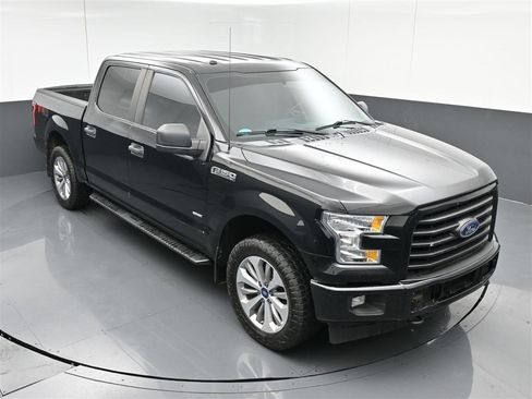 Used 2017 Ford F150 XL w/ Equipment Group 101A Mid AWD/4WD image 23