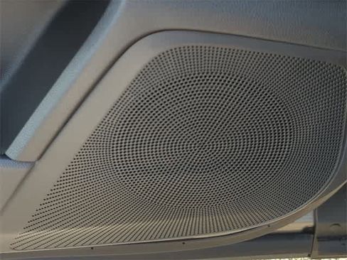 Certified 2025 Acura RDX SH-AWD w/ Advance Package image 32