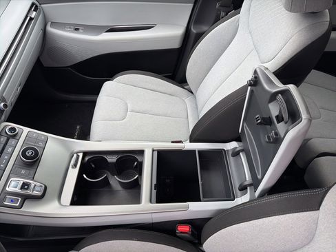 Used 2023 Hyundai Palisade SE image 46