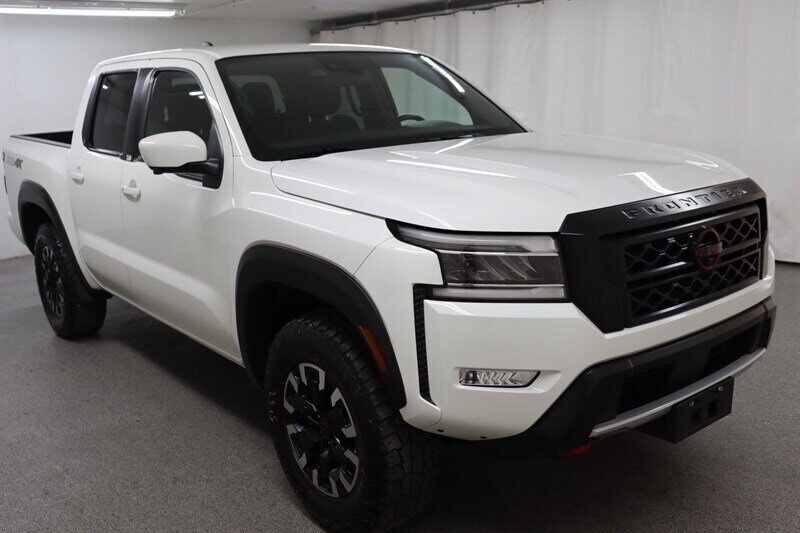 Used 2024 Nissan Frontier PRO-4X w/ Pro Convenience Package AWD/4WD image 1