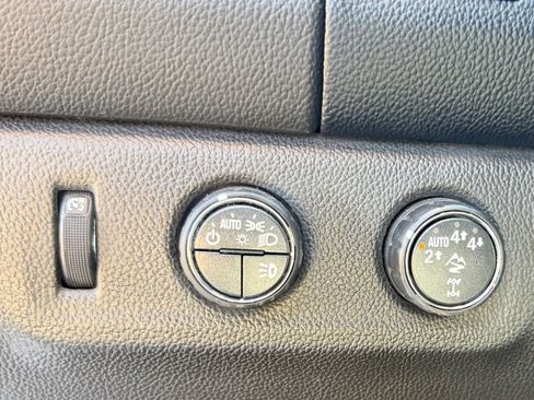 Used 2018 Chevrolet Colorado ZR2 image 24