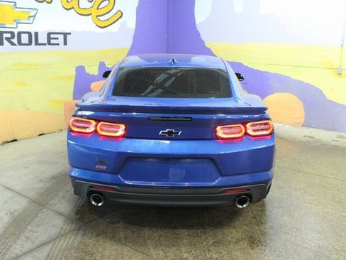 Used 2023 Chevrolet Camaro LT w/ RS Package image 7