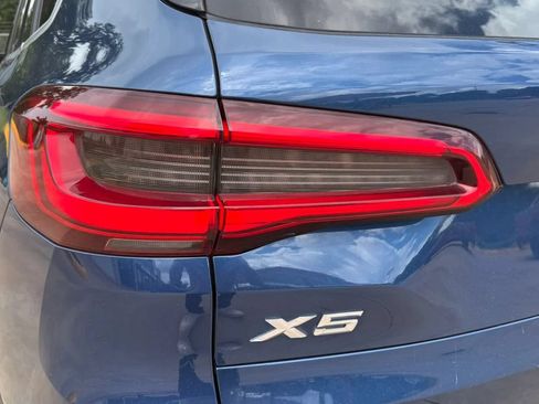 Used 2019 BMW X5 xDrive40i w/ Convenience Package AWD/4WD image 9