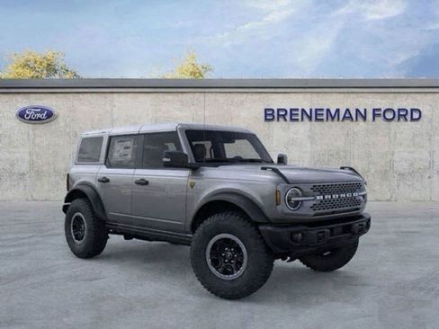 New 2025 Ford Bronco Badlands image 28