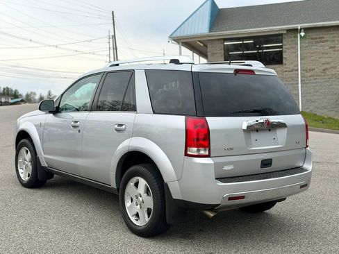 Used 2006 Saturn Vue 2WD V6 w/ Chrome Pkg image 4