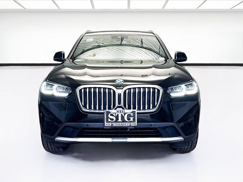 Used 2023 BMW X3 xDrive30i w/ Convenience Package AWD/4WD image 2