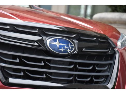 Certified 2023 Subaru Forester Premium AWD/4WD image 10