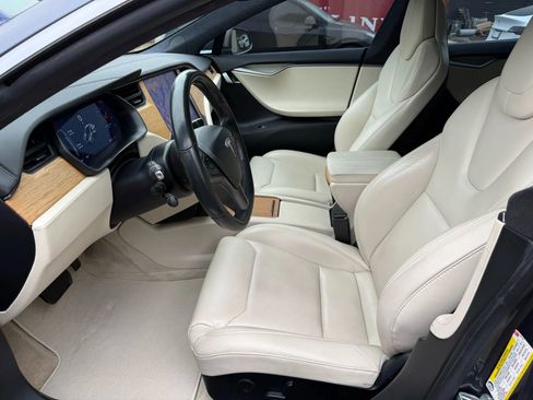 Used 2019 Tesla Model S Long Range image 15