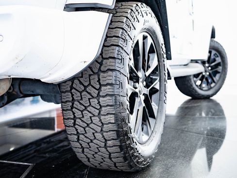 Used 2021 Jeep Wrangler Unlimited Sahara image 41