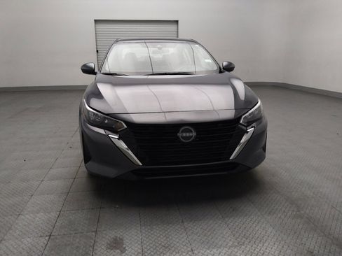 Used 2025 Nissan Sentra SV FWD image 14