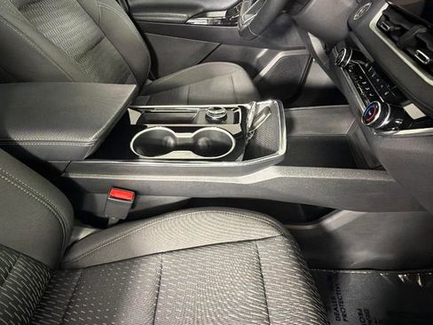 Certified 2026 Chevrolet Equinox LT FWD image 36