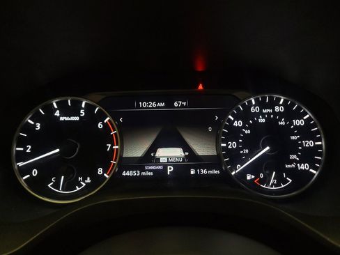 Used 2024 Nissan Rogue SV FWD image 23