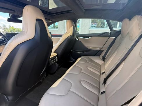 Used 2015 Tesla Model S 85D AWD/4WD image 10