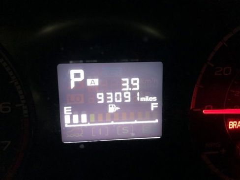 Used 2018 Subaru Crosstrek 2.0i Premium w/ Popular Package #2 image 12