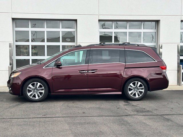 Used 2015 Honda Odyssey Touring Elite image 3
