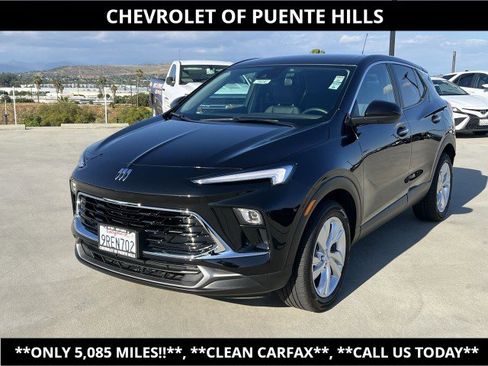 Used 2025 Buick Encore GX Preferred FWD image 1