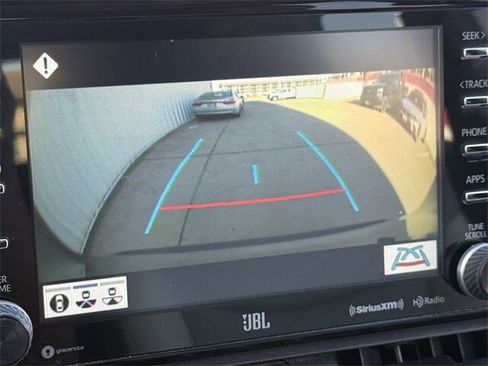 Used 2020 Toyota RAV4 Limited image 16