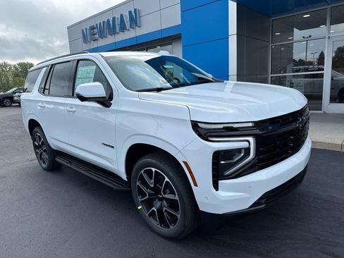 New 2026 Chevrolet Tahoe RST w/ RST Capability Package AWD/4WD image 1